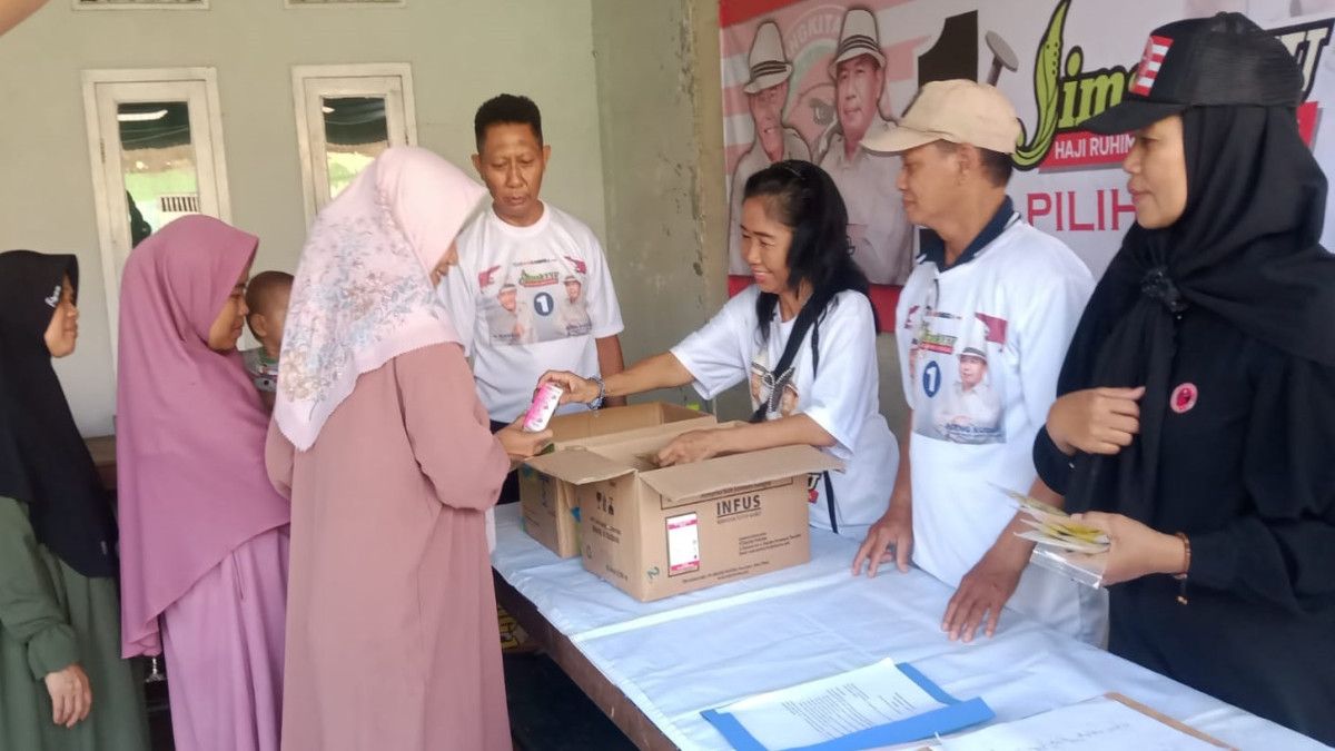 Partai Kebangkitan Nusantara Gelar Program Pemberian Multivitamin ke Warga RW 21 Cigadung Subang