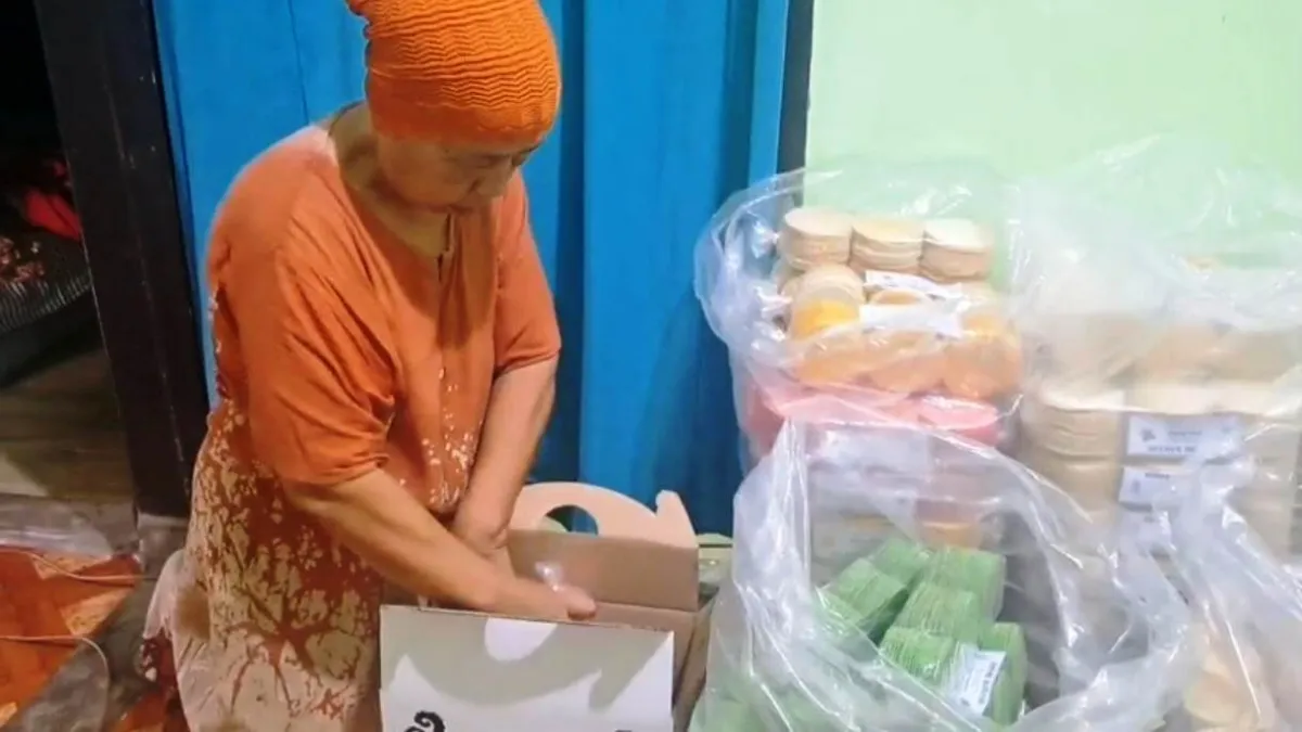 Simping Kaum, si Tipis Renyah Beraroma Kencur Oleh-oleh Khas Purwakarta
