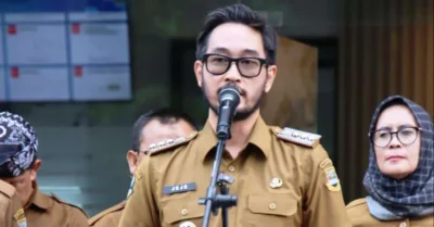 Perbaikan Ruas Jalan hingga Bangun Sekolah Belum Terwujud, Warga Desak Realisasi Nyata Bupati Jeje Ritchie Ismail
