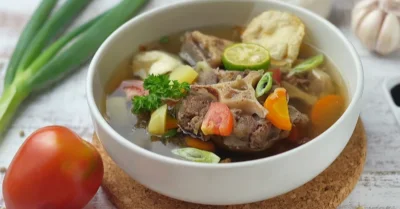 5 Rekomendasi Tempat Makan Sop Buntut Legendaris di Subang, Maknyus Banget!