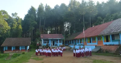 Berdiri Sejak 1964, SDN Ciwangun di Perbukitan Subang Punya View Hijau yang Memukau dan Kisah Unik di Baliknya