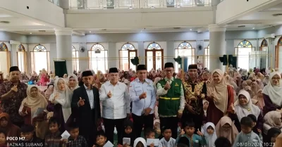 BAZNAS Santuni Anak Yatim di Masjid Agung Subang