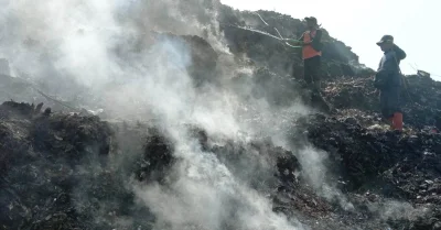 TPA Cikolotok Terbakar, Diduga Ada Unsur Kesengajaan