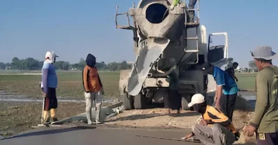 Bangun Infrastruktur, Pemdes Cigugur di Subang Dukung Produksi Pertanian