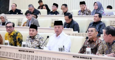 Menteri Nusron Laporkan Realisasi Anggaran Kementerian ATR/BPN Tahun 2025 kepada Komisi II DPR RI
