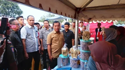 Omset Bazar Nobar Piala Dunia di Karawang Capai Rp1,199 Miliar