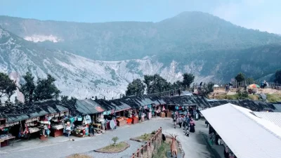 Wisata Gunung Tangkuban Perahu di Subang: Lokasi, Harga Tiket, dan Kuliner yang Wajib Dicoba