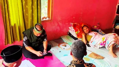 Empat Tahun Melawan Kanker, Ibu Dedeh Dapat Bantuan Pengobatan dari BAZNAS Subang