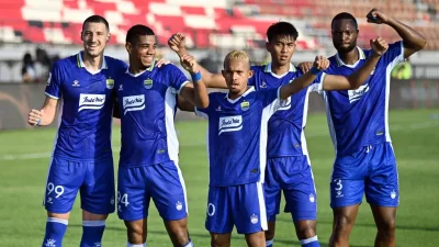 Persib vs Persebaya Berebut Trofi Piala Presiden 2026 Jangan Sampai Ketinggalan! Malam Ini