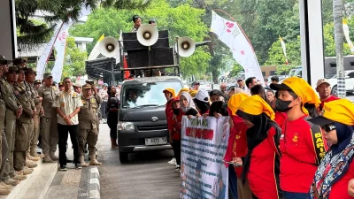 DPRD Subang Siap Kawal Tuntutan Buruh ke DPR dan Presiden
