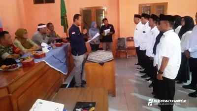Panitia Pilkades Padaasih Dilantik, Tahapan Segera Disosialisasikan ke Masyarakat