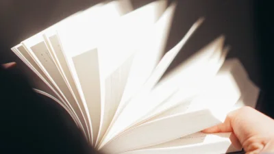 Tips Merawat Buku agar Tetap Baik dan Awet