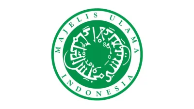 MUI Singgung Perayaan HUT ke-81 RI, Pria Berbusana Wanita Dinilai Haram