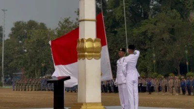 Upacara Pengibaran Bendera Merah Putih HUT ke-81 RI di Alun-Alun Subang