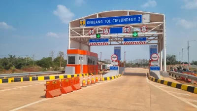 Gerbang Tol Sementara Cipeundeuy Resmi Beroperasi, Tarif Akan Diumumkan Dalam Waktu Dekat