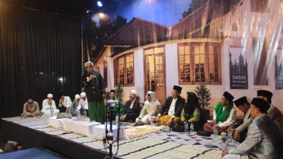 Gedong Sinder Creative Center Gelar Festival Dangiang Muludan di Lembur Kuring