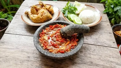 3 Tempat Makan Murah di Pabuaran yang Bikin Dompet Aman, Nomor 1 Cocok Buat WFC!