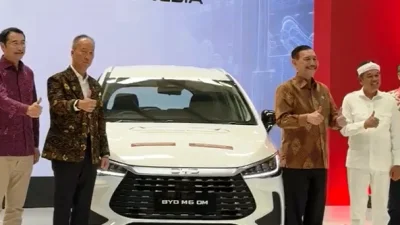 Pabrik BYD Resmi Beroperasi di Subang