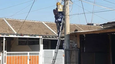 Warga Keluhkan Dugaan Pemasangan WiFi Ilegal di Perumahan, Sinyal Tumpang Tindih Ganggu Kenyamanan