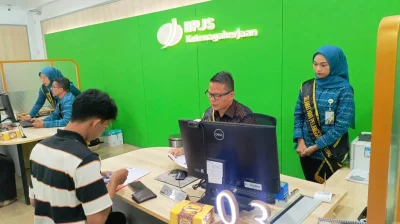 Harpelnas 2026, BPJS Ketenagakerjaan Purwakarta Bagikan Hadiah