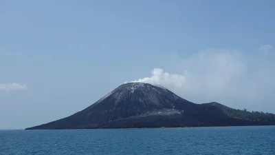 Gunung Anak Krakatau Kembali Erupsi Pagi Ini, Warga Diminta Tak Mendekat