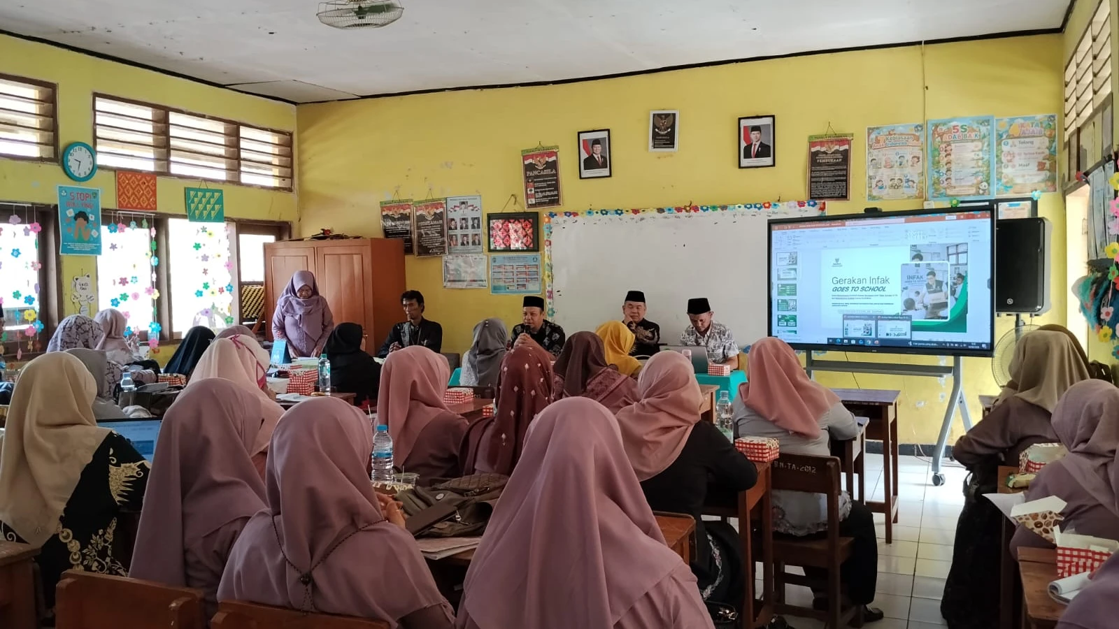 BAZNAS Subang dan K3S Kembali Gerakkan Infaq Goes to School, Ratusan SD Didorong Bangun Budaya Berbagi