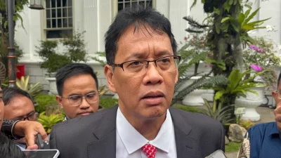 Menkeu Purbaya Buka Suara soal Pembayaran Utang Kopdes Pakai Dana Desa