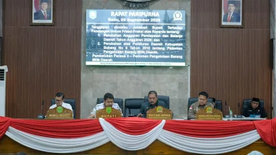 Sepekan Agenda Bupati dan Wabup Subang, dari Ruang Paripurna Sampai Cek Pembangunan di Desa