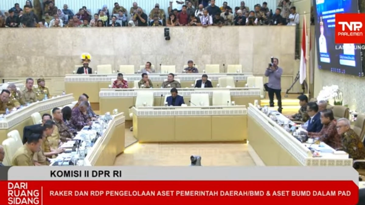 Ketua Komisi II DPR Protes Lambatnya Perizinan Lahan oleh BPN
