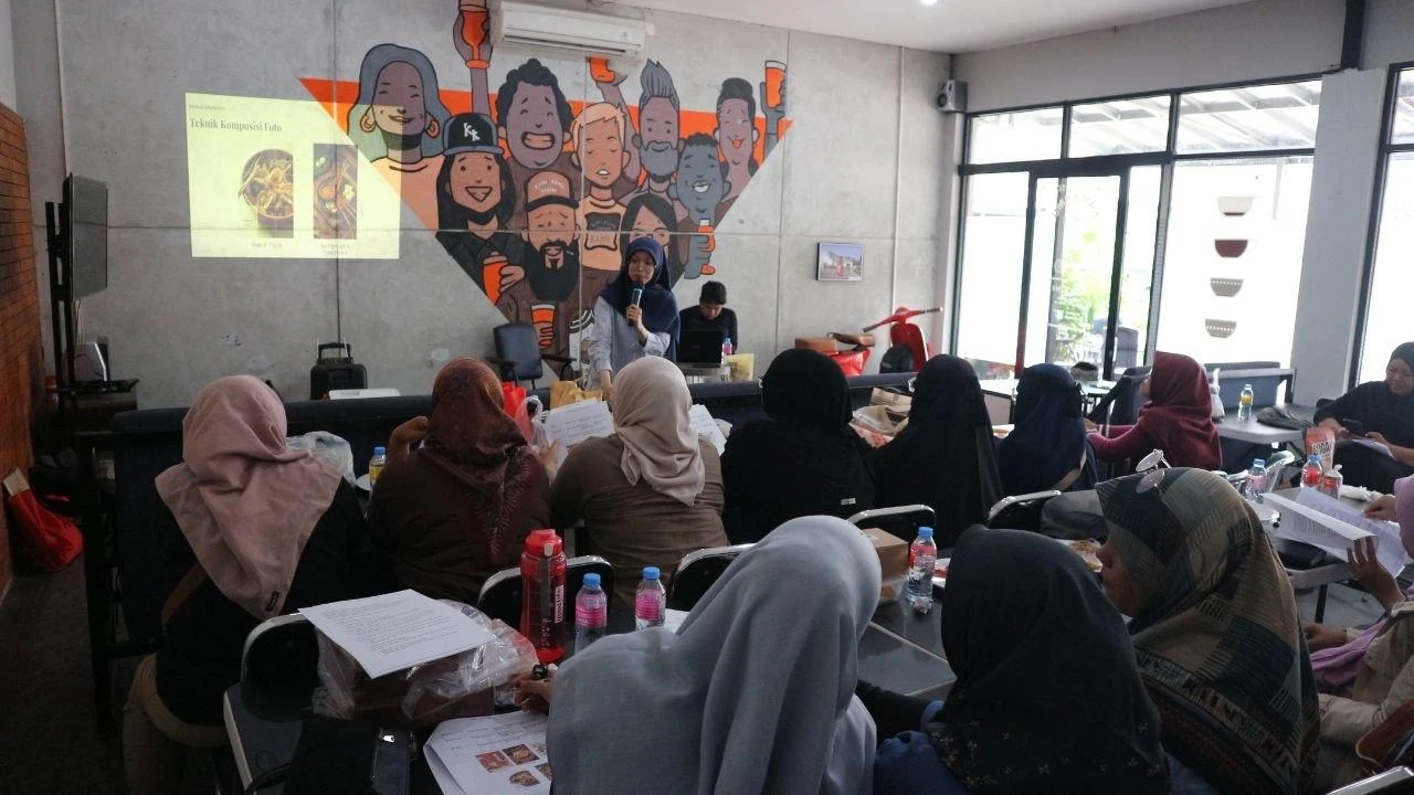 Sun Life Syariah dan BMM Dorong UMKM Perempuan di Bandung Naik Kelas