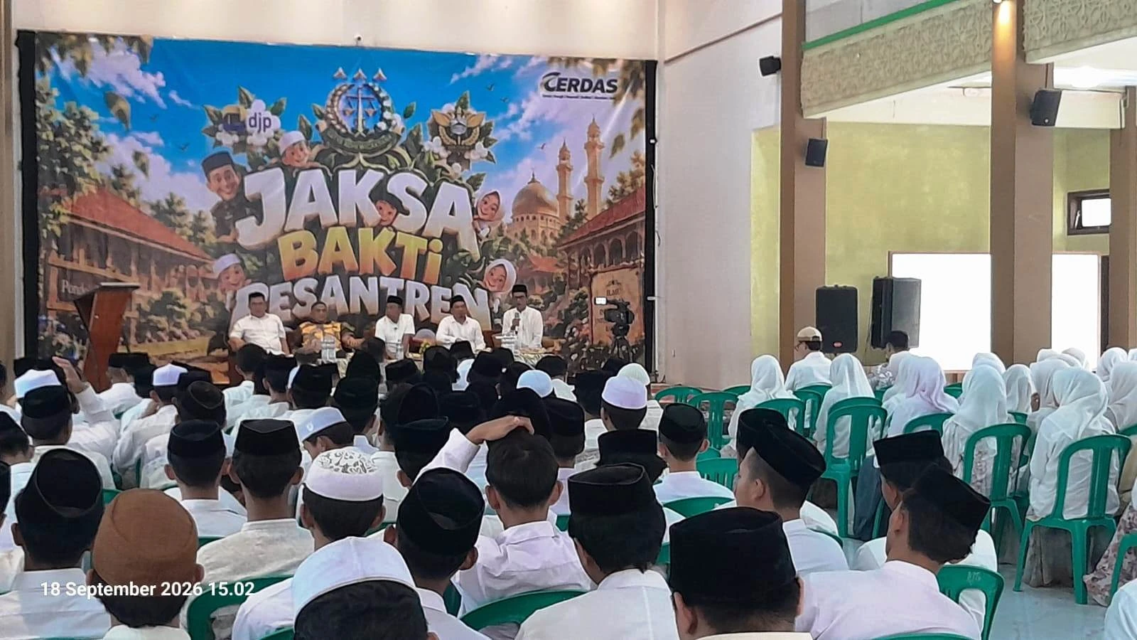 Jaksa Bakti Pesantren, Kejari Purwakarta Edukasi Santri Cipulus