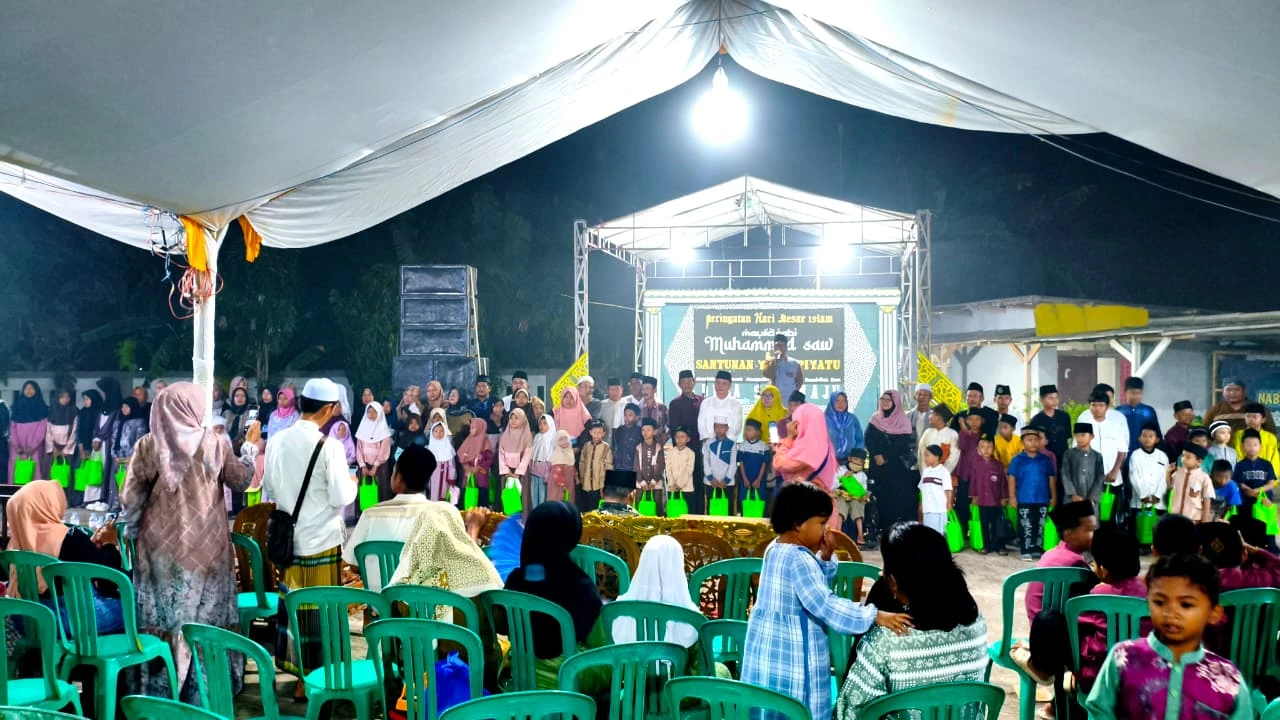BAZNAS Kabupaten Subang Berbagi, Bahagiakan Anak Yatim dan Dhuafa di Desa Sukamaju