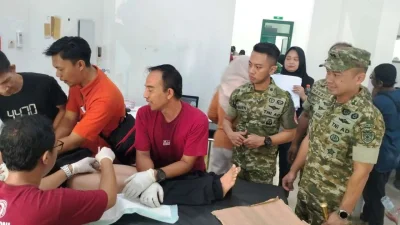 Beri Layanan Kesehatan Gratis, Dandim: Kehadiran TNI Harus Benar Terasa Manfaatnya