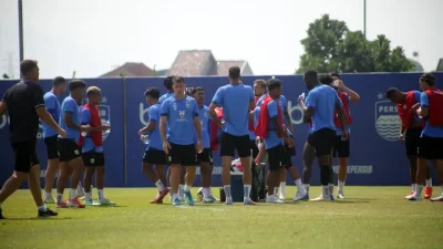 Jadwal Persib Oktober 2026 Super Padat, 7 Laga dalam 20 Hari: Ini Prediksi Susunan Pemain Maung Bandung