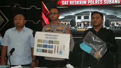 Modus Ganjal Kartu ATM Pakai Tusuk Gigi, Polisi Tangkap Tiga Pelaku di Subang