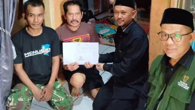 Dua Tahun Lawan Tumor Ganas, BAZNAS Salurkan Bantuan Pengobatan untuk Ibu Tarsemi