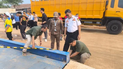 DPRD Subang Sidak Pabrik Pengolah Limbah Industri di Cipeundeuy, Aktivitas Usaha Dihentikan Sementara