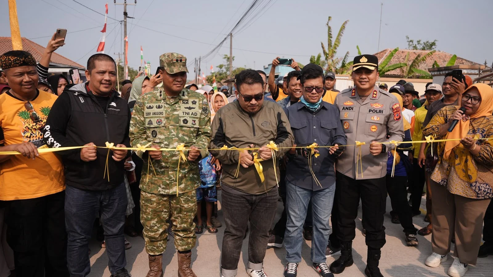 Jalan Kabupaten Penghubung Tanjung Tiga-Batangsari Subang Sepanjang 272 Meter Selesai Diperbaiki