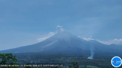 Aktivitas Vulkanik Meningkat, Erupsi Gunung Semeru Terjadi 9 Kali hingga Siang