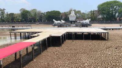 Dampak Kemarau, Air Situ Buleud Purwakarta Menyusut Drastis