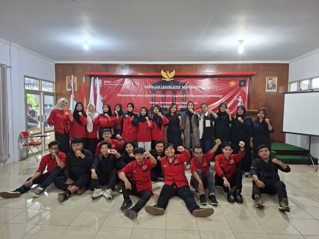 Mahasiswa Universitas Subang Antusias Ikuti Sekolah Legislatif