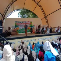 Kegiatan Berkawan dengan Alam, Edukasi Siswa di Subang Kelola Sampah Sejak Dini