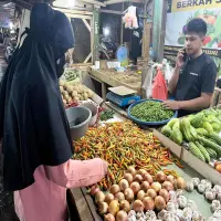 Harga Bahan Pokok di Subang Masih Stabil
