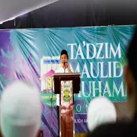 Om Zein Ajak Masyarakat Bersalawat dan Istigasah