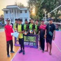 RW 08 Juarai Turnamen Voli Desa Margahayu