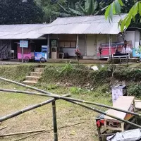 Pasar Ciater Resmi Pindah ke Lapang Cisaat, Pedagang Minta Segera Dibenahi