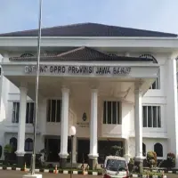 Heboh Giliran Gaji dan Tunjangan DPRD Jawa Barat Disorot, Jumlahnya Capai Rp123 Juta Per Bulan