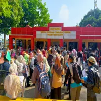Pemohon SKCK di Polres Purwakarta Membludak, Polisi Tambah Layanan