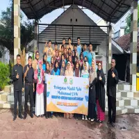SMK PGRI Subang Wakaf Al-Qur’an, Peringati Maulid Nabi dengan Aksi Sosial di Masjid