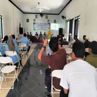 UNISBA Kenalkan Pengelolaan Sampah di Desa Kiarasari, Dorong Kesadaran Lingkungan dan Cegah Stunting
